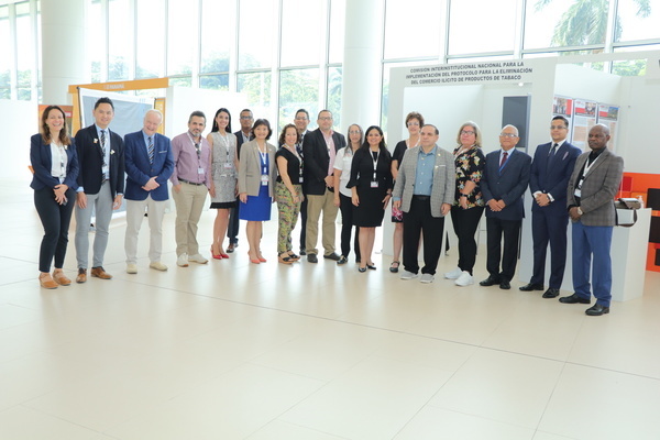 Group photo Related: https://fctc.who.int/protocol/governance/meeting-of-the-parties/third-session-of-the-meeting-of-the-parties